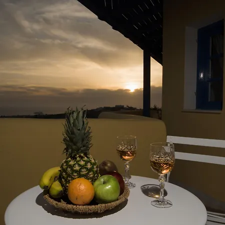 Cultural House Pýrgos