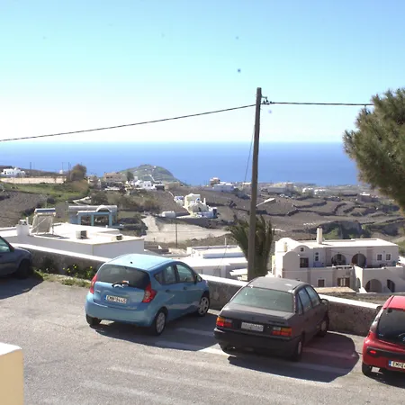 Cultural House 3* Pýrgos