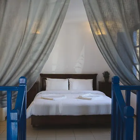 Cultural House 3* Пиргос