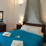 Cultural House Lejlighedshotel 3*