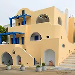 Cultural House Pýrgos