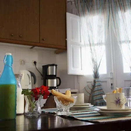 Cultural House Pýrgos