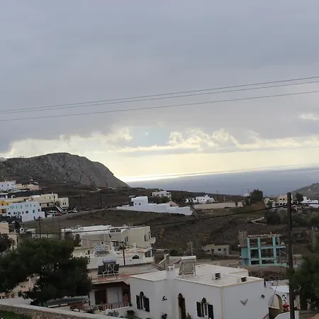 Cultural House Lejlighedshotel Pýrgos