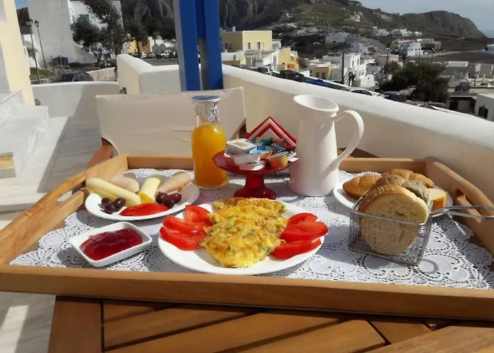 Cultural House Lejlighedshotel Pýrgos