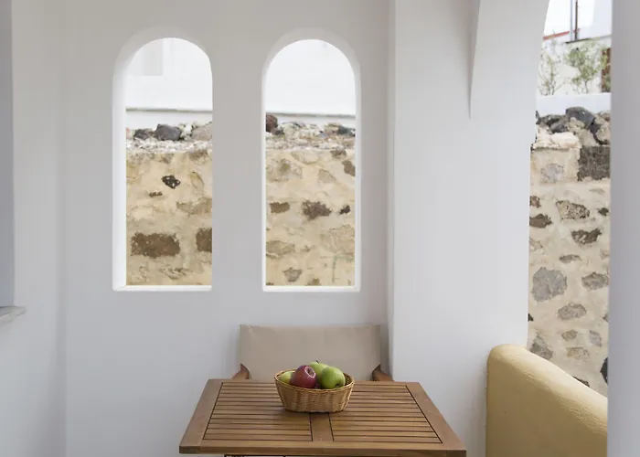 Cultural House 3* Pýrgos